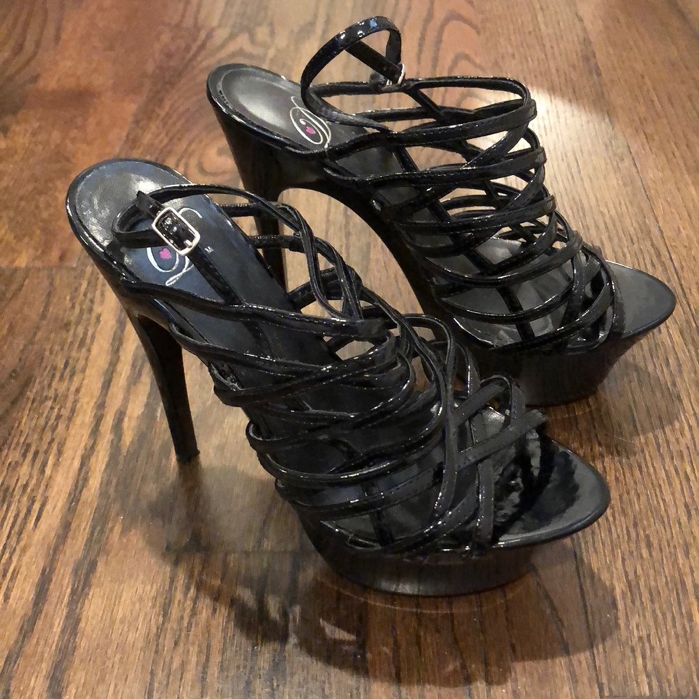 Heart In D Heels